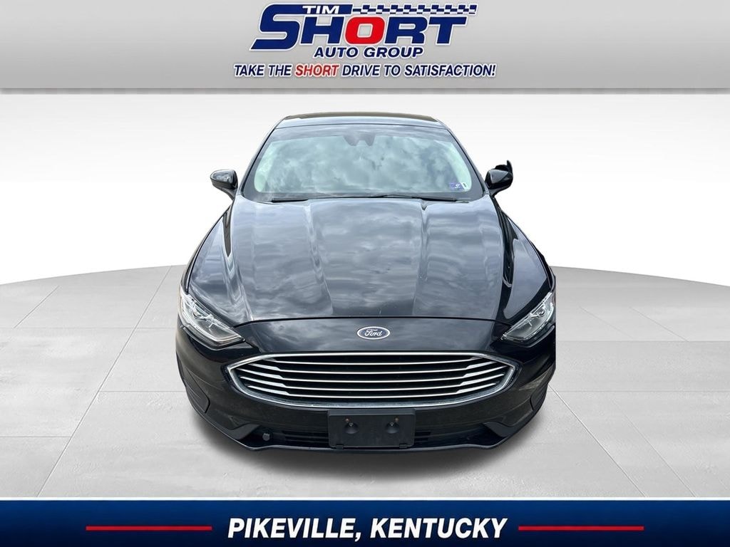 Used 2019 Ford Fusion SE Sedan