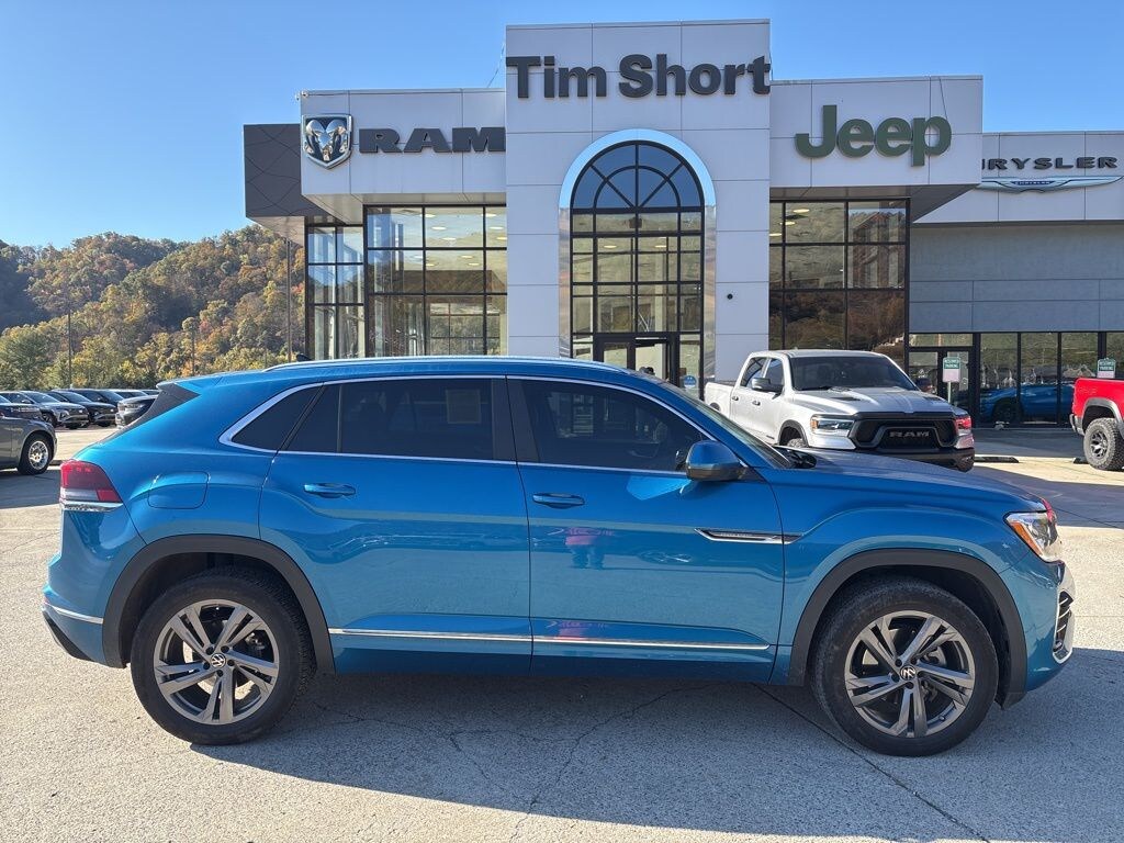 Used 2024 Volkswagen Atlas Cross Sport 2.0T SEL R-Line SUV