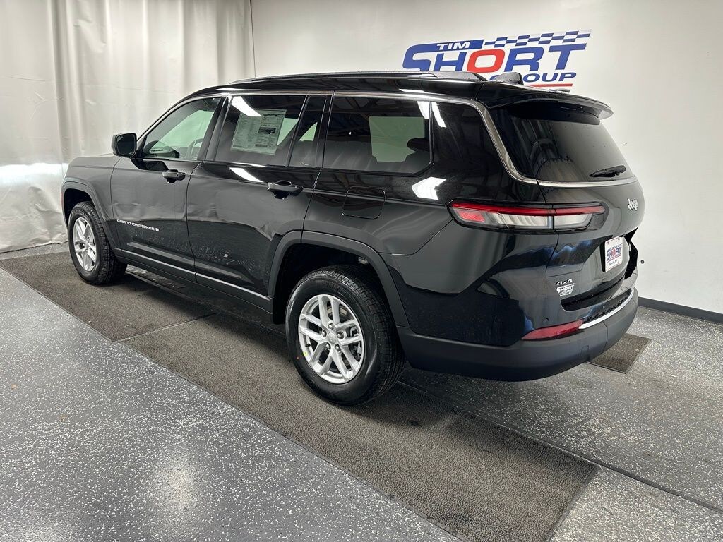 New 2025 Jeep Grand Cherokee L LAREDO X 4X4 Sport Utility