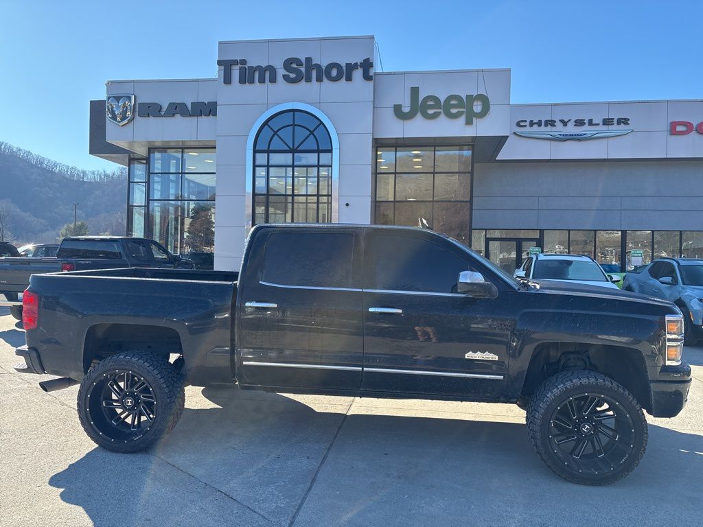 2015 Chevrolet Silverado 1500 High Country photo 3