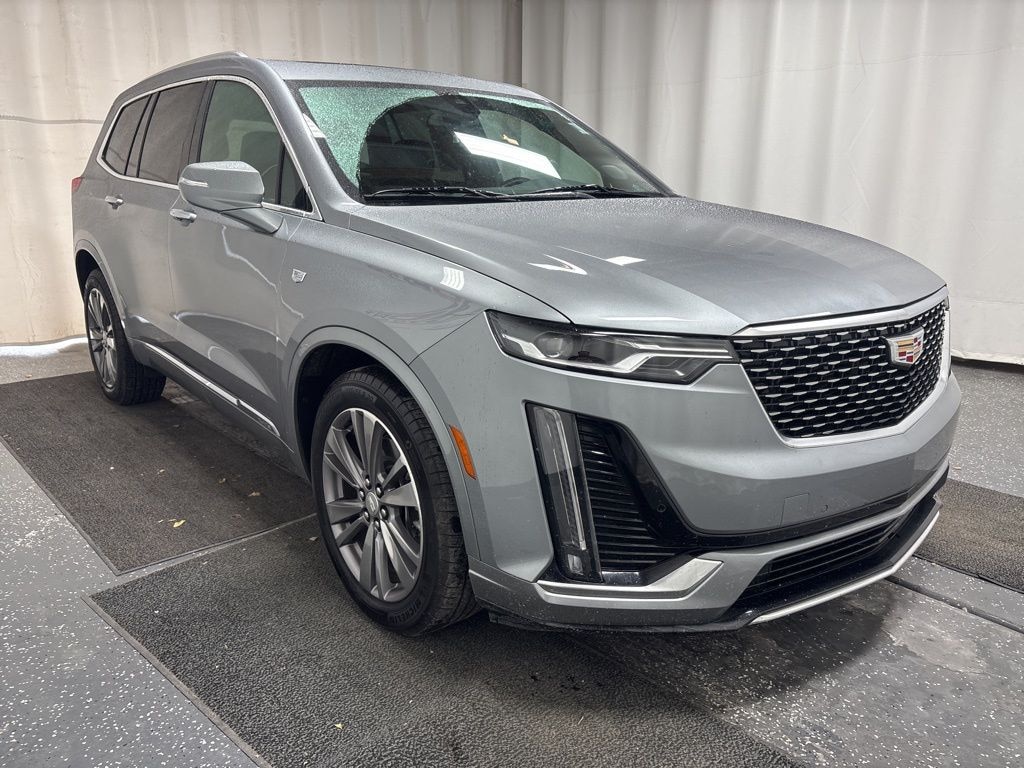 Used 2025 CADILLAC XT6 Premium Luxury SUV