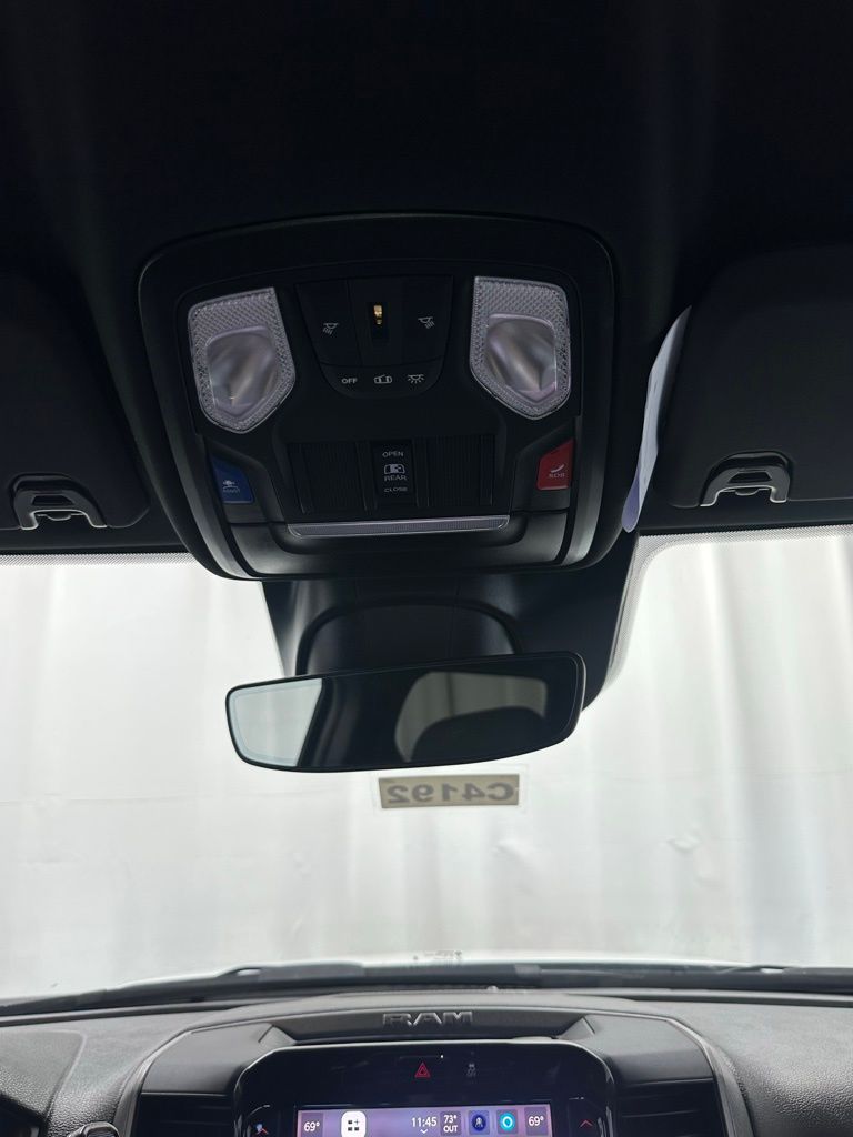 2026 RAM 2500 Tradesman - Photo 14