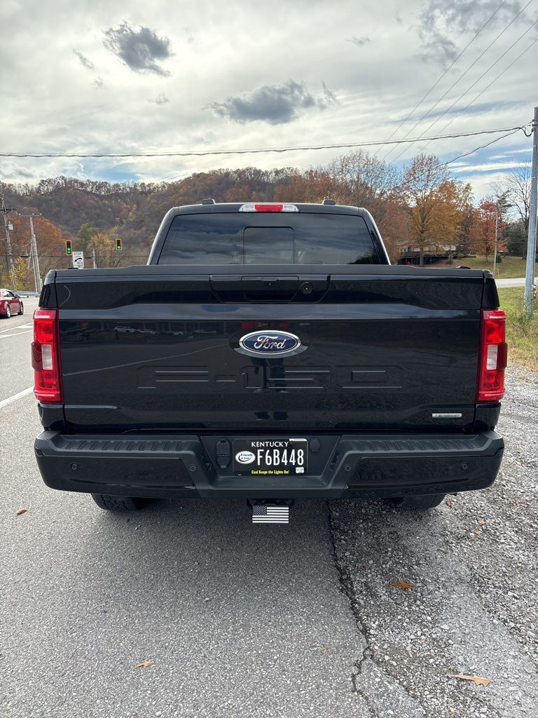 2022 Ford F-150 XLT photo 4