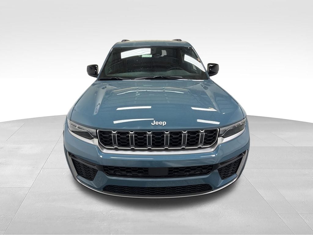 New 2026 Jeep Grand Cherokee L LIMITED 4X4 Sport Utility