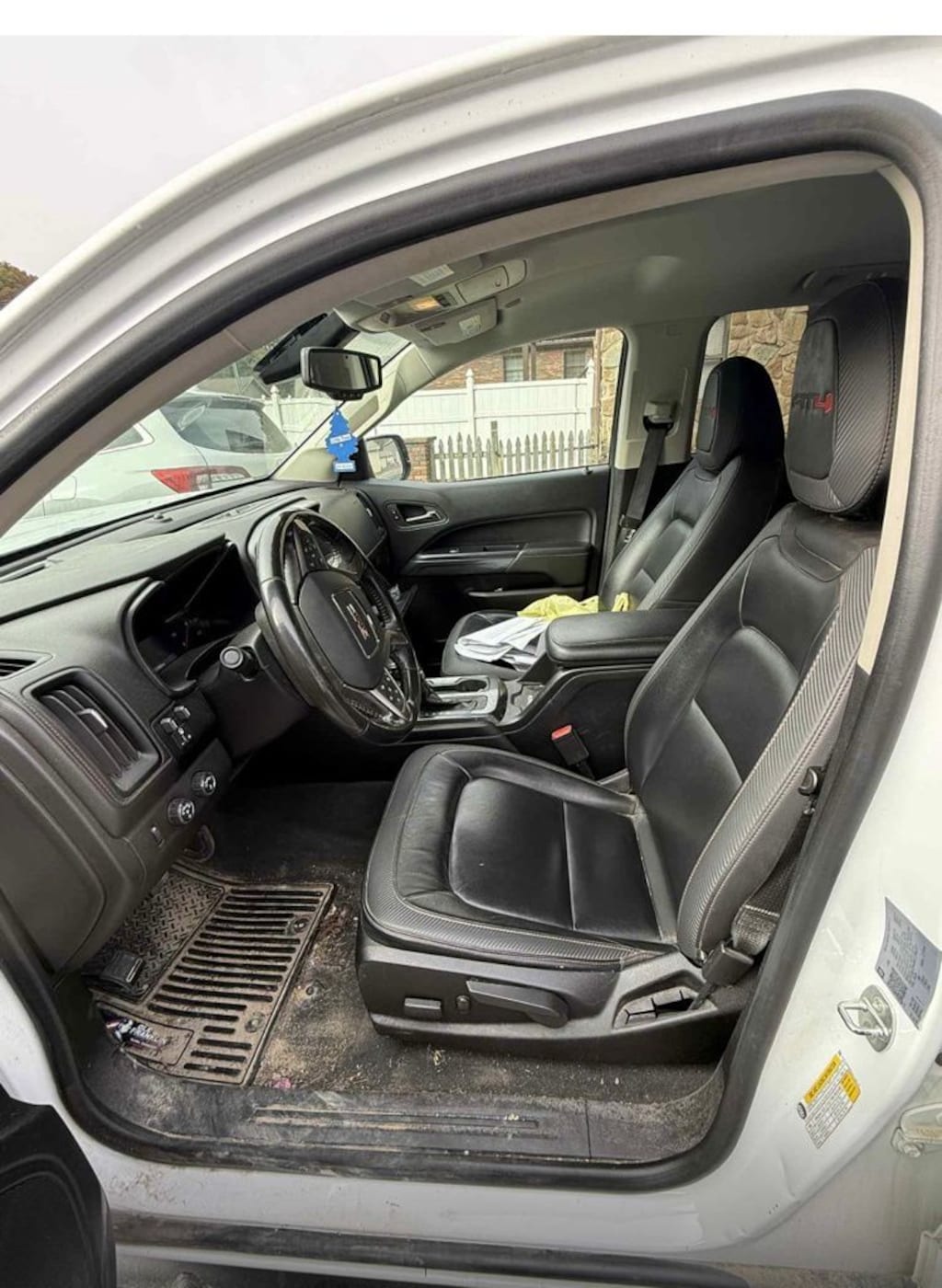 Used 2021 GMC Canyon AT4 w/Leather Truck Crew Cab