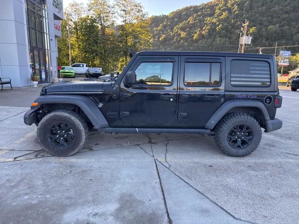 2022 Jeep Wrangler Unlimited Sport Willys photo 2