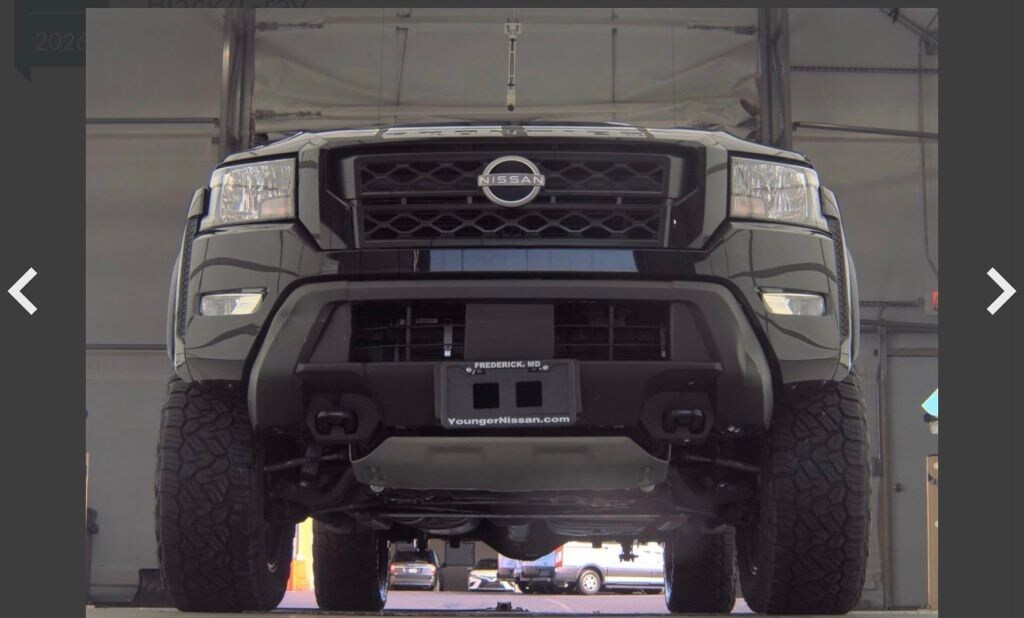 Used 2024 Nissan Frontier SV Truck Crew Cab