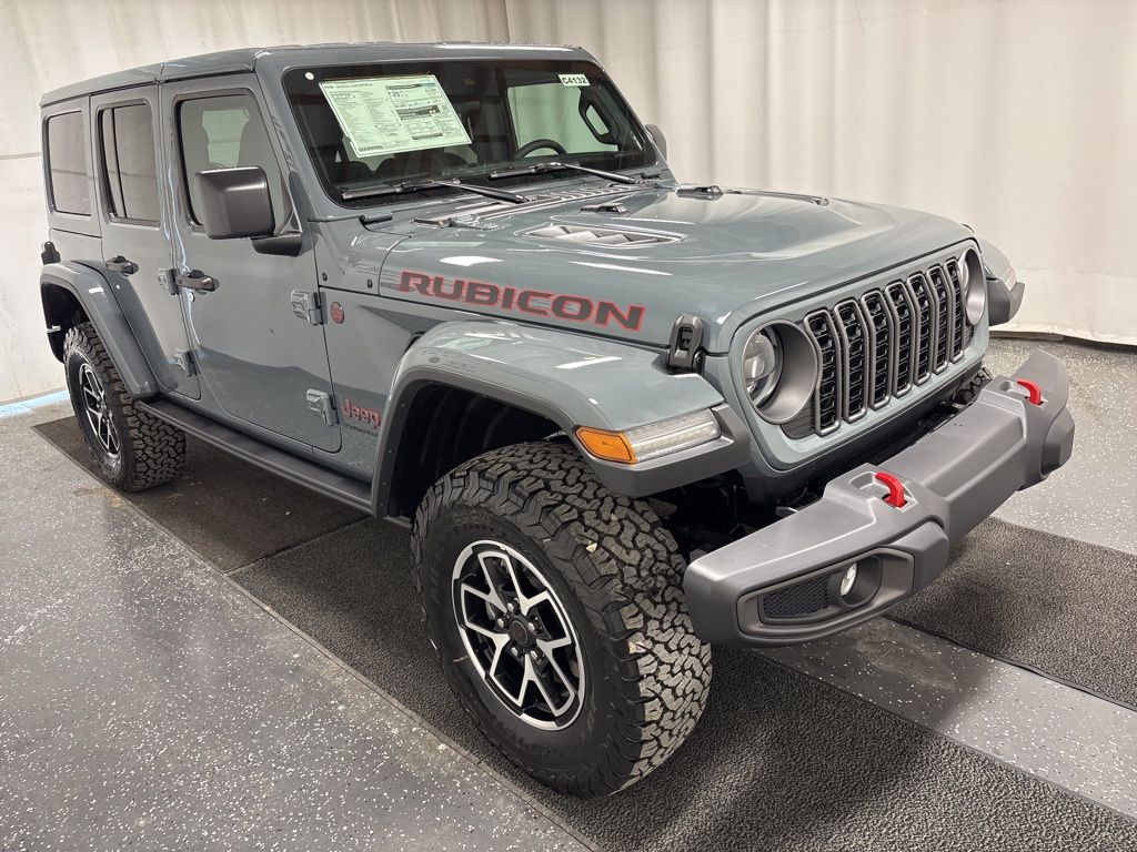 2025 Jeep Wrangler Rubicon photo 3