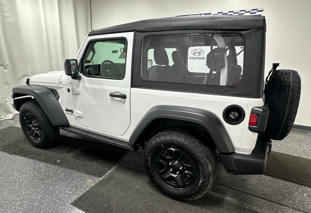2025 Jeep Wrangler Two-Door Sport photo 4