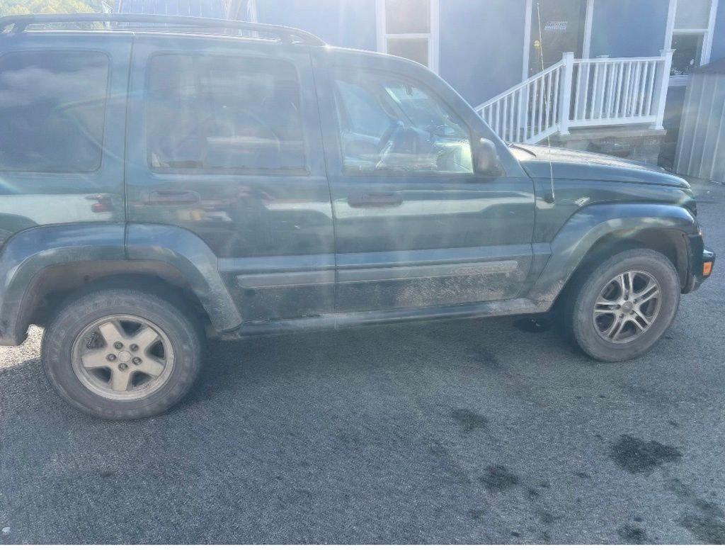 Used 2005 Jeep Liberty Renegade SUV