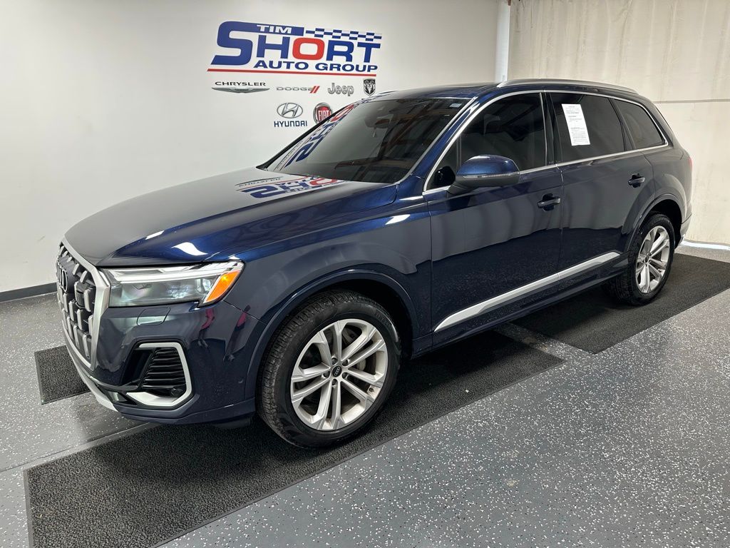 2025 Audi Q7 45 Premium