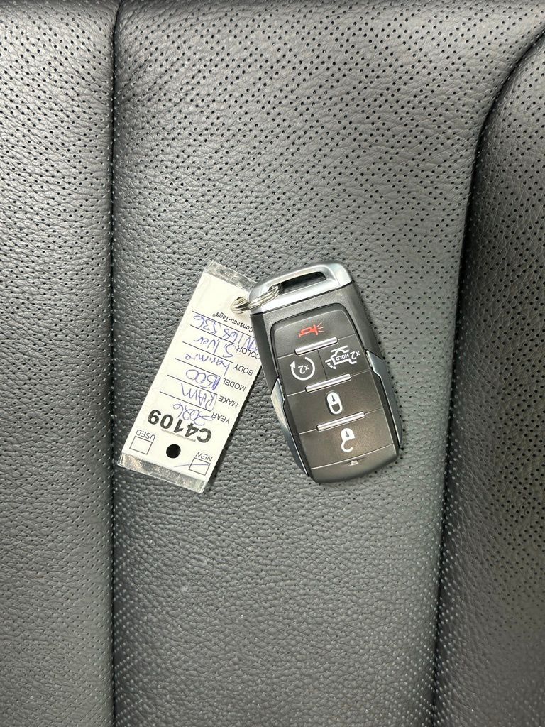 2026 RAM 1500 Laramie - Photo 25