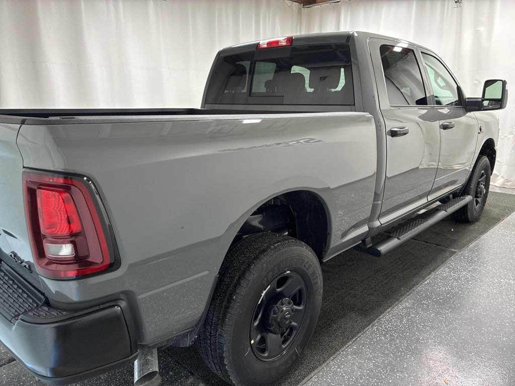 New 2026 Ram 2500 TRADESMAN CREW CAB 4X4 6'4 BOX Pickup
