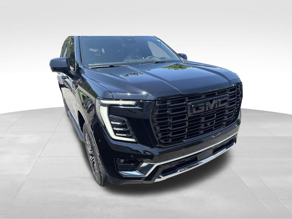 Used 2025 GMC Yukon Elevation SUV