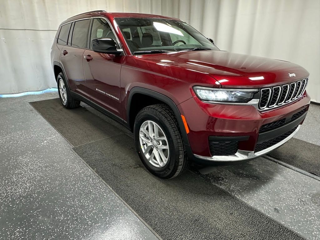New 2025 Jeep Grand Cherokee L LAREDO X 4X4 Sport Utility