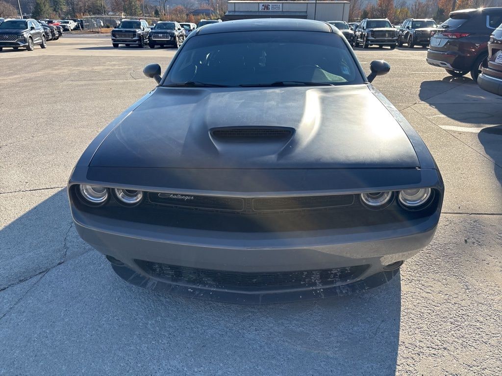 Used 2018 Dodge Challenger R/T Coupe