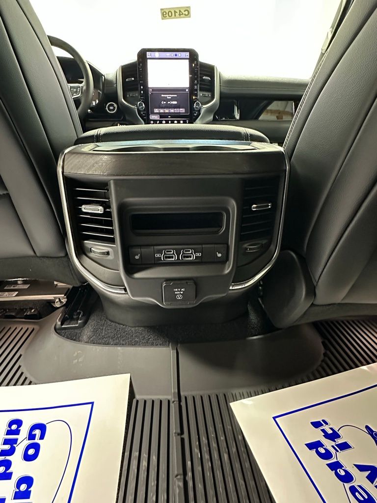 2026 RAM 1500 Laramie - Photo 24