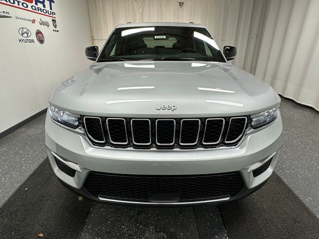 New 2025 Jeep Grand Cherokee LIMITED 4X4 Sport Utility