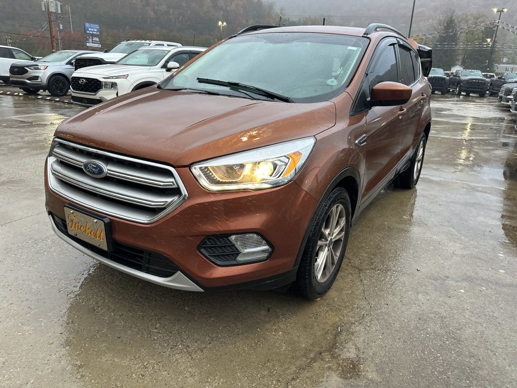 Used 2017 Ford Escape SE SUV