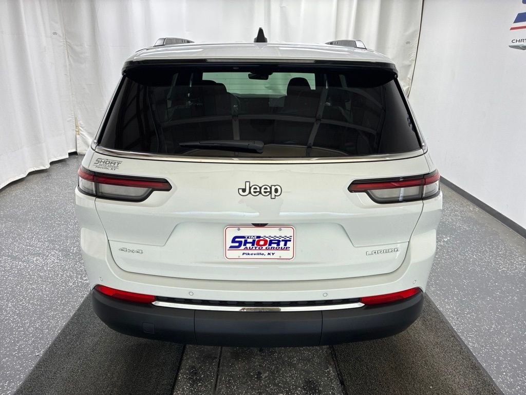 New 2026 Jeep Grand Cherokee L LAREDO X 4X4 Sport Utility