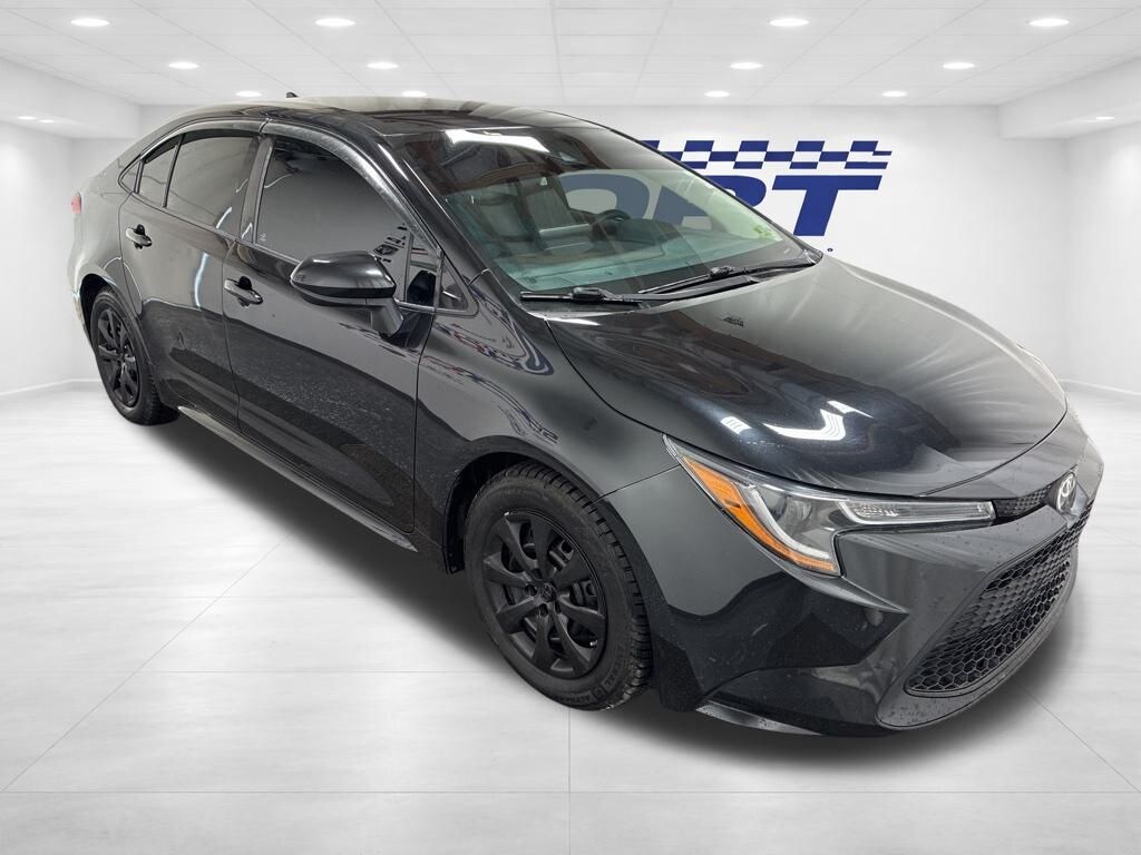 Used 2022 Toyota Corolla LE Sedan