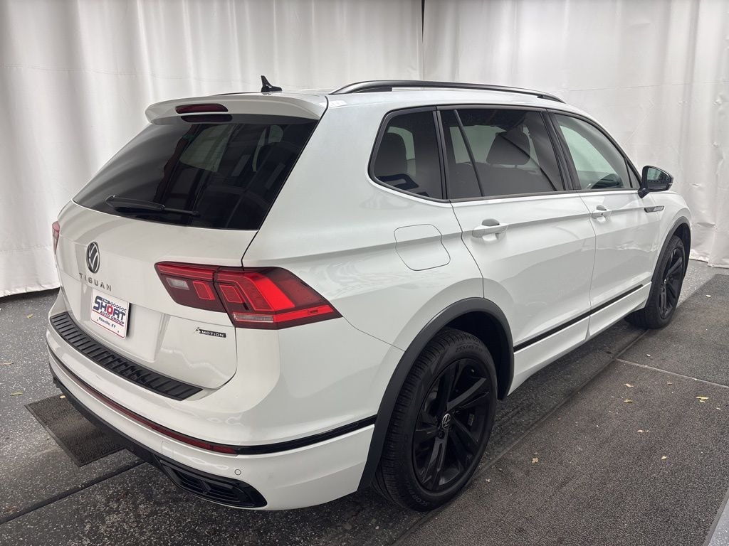 Used 2024 Volkswagen Tiguan 2.0T SE R-Line Black SUV