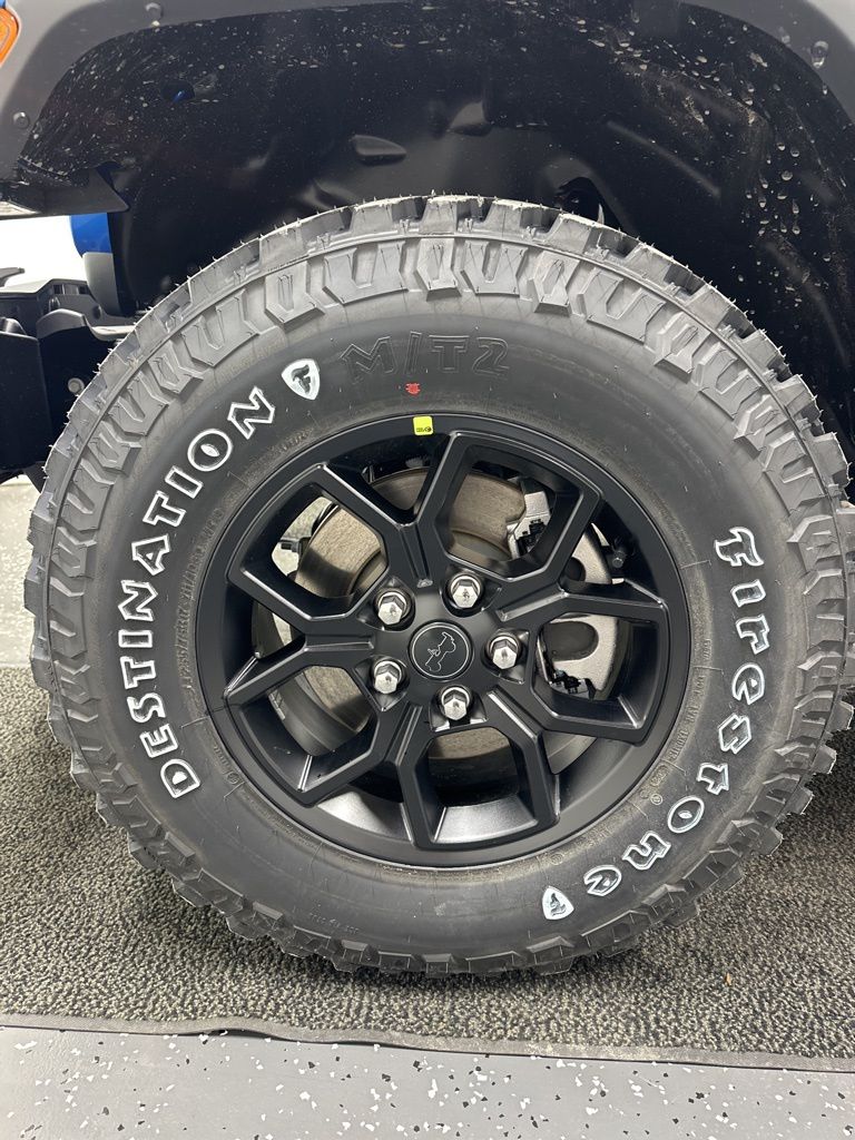 2025 Jeep Gladiator Willys - Photo 24