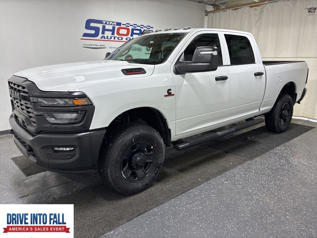 New 2026 Ram 2500 TRADESMAN CREW CAB 4X4 6'4 BOX Pickup