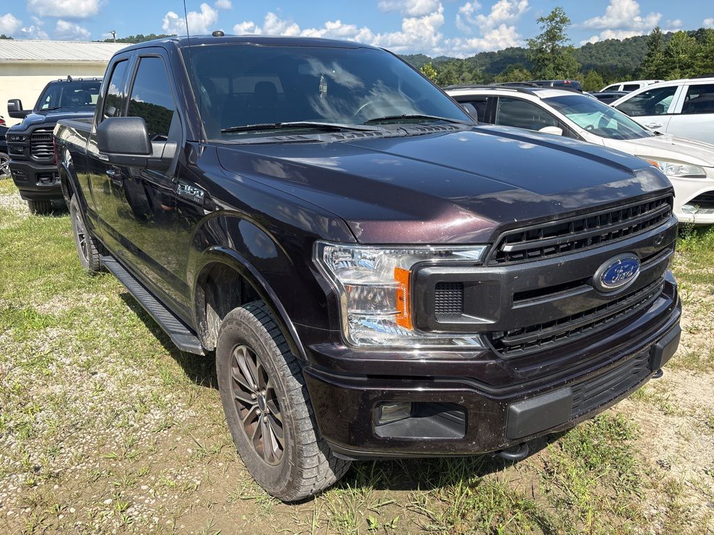 2018 Ford F-150 XLT photo 2
