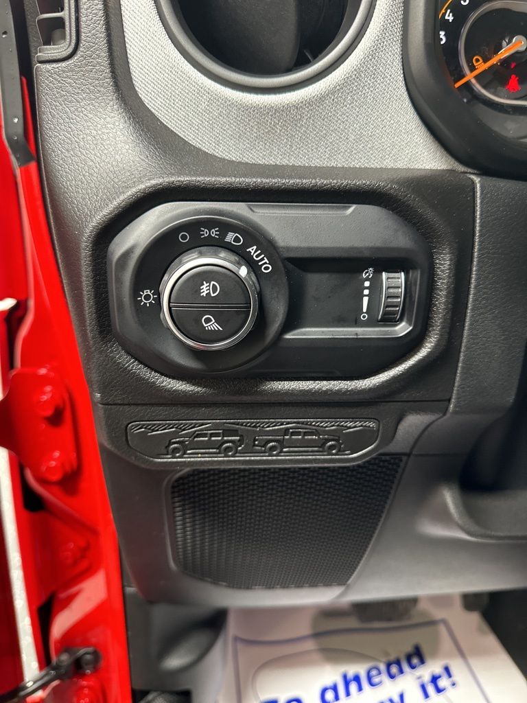 2025 Jeep Gladiator Willys - Photo 7