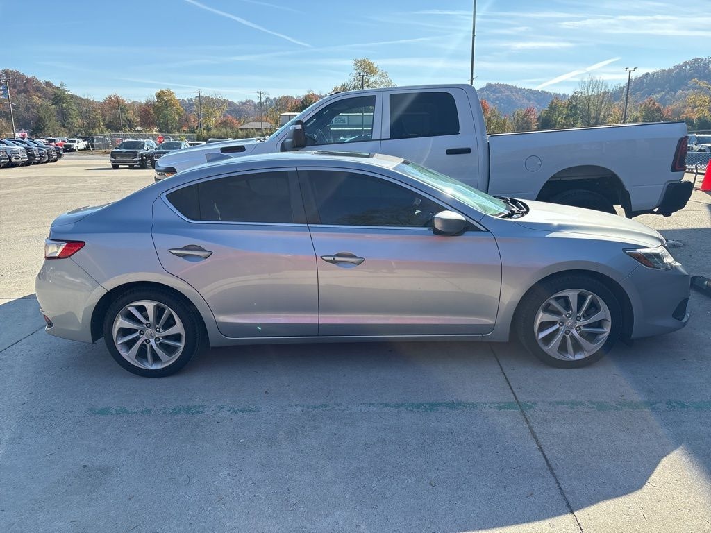 Used 2018 Acura ILX Premium Sedan