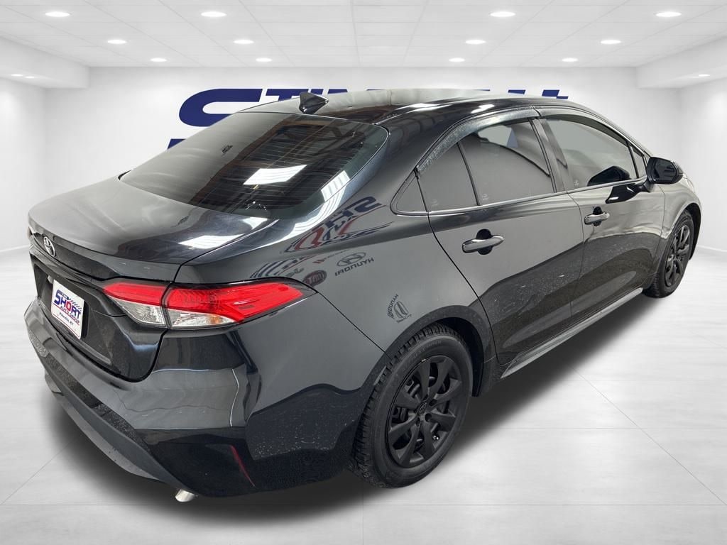 Used 2022 Toyota Corolla LE Sedan