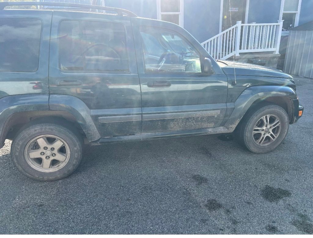 Used 2005 Jeep Liberty Renegade SUV