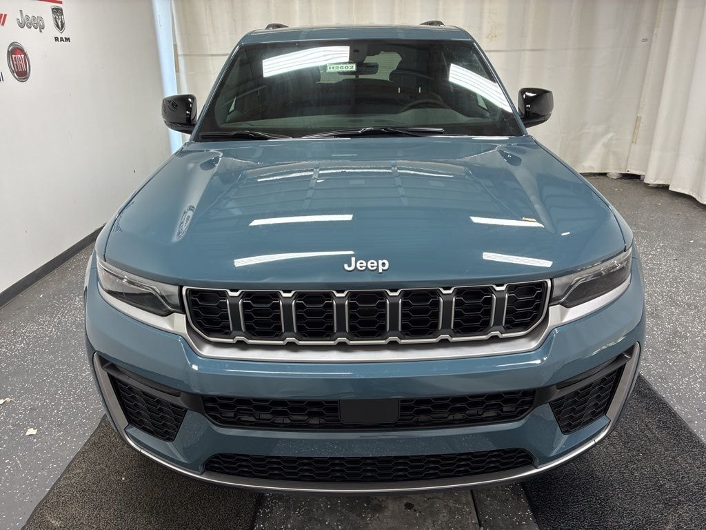 New 2026 Jeep Grand Cherokee LIMITED 4X4 Sport Utility