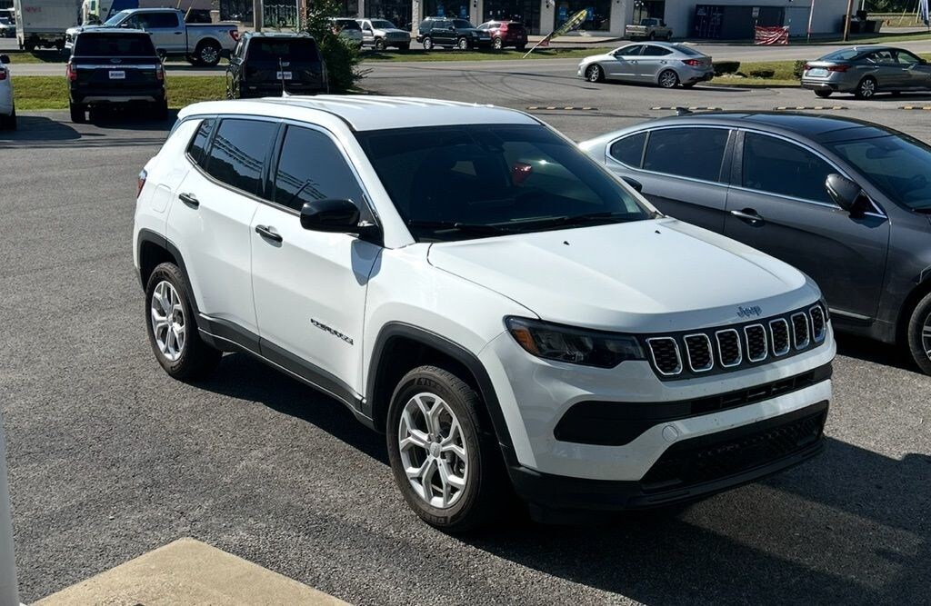 Used 2024 Jeep Compass Sport SUV