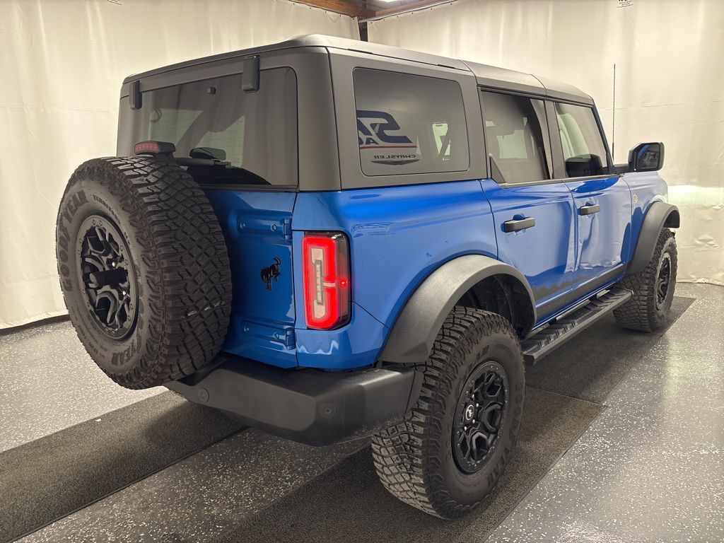 2023 Ford Bronco Base Big Bend Black Diamond Outer Banks Badlands Wildtrak Everglades photo 4