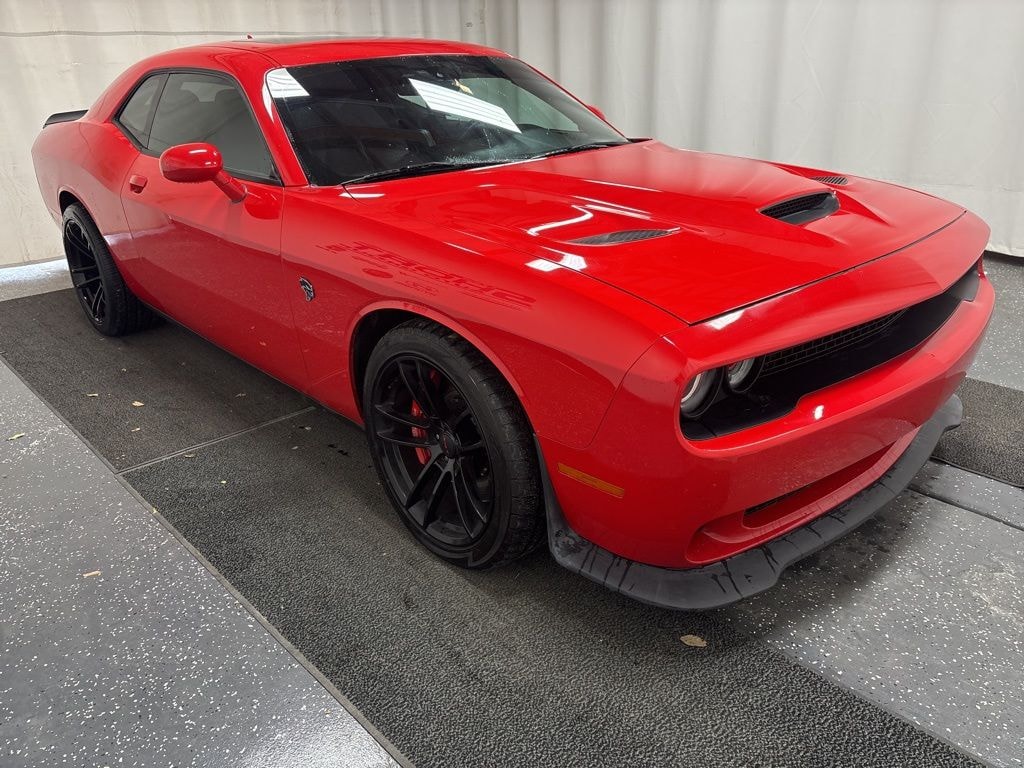 Used 2016 Dodge Challenger SRT Hellcat Coupe
