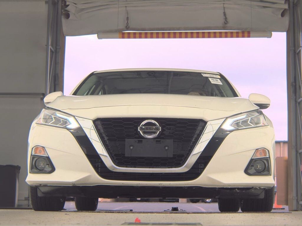 Used 2022 Nissan Altima 2.5 SL Sedan