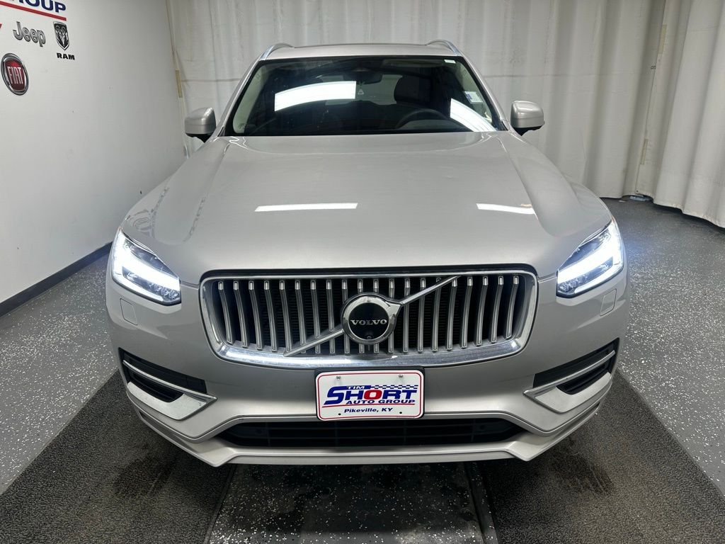 2024 Volvo XC90 Plus photo 3
