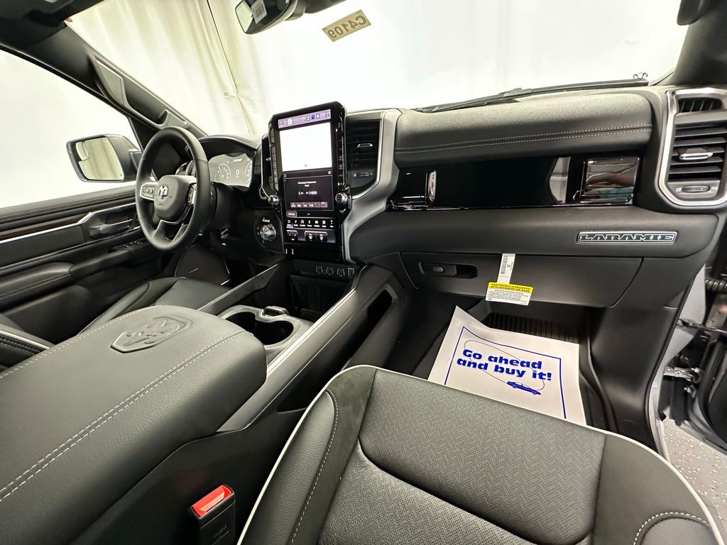 2026 RAM 1500 Laramie - Photo 19