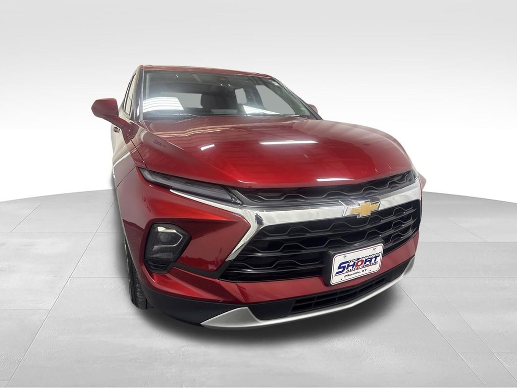 Used 2025 Chevrolet Blazer LT w/2LT SUV