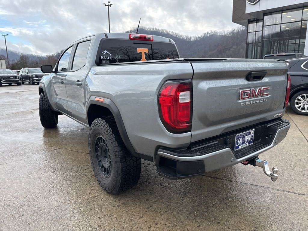 2024 Gmc Canyon AT4 photo 3
