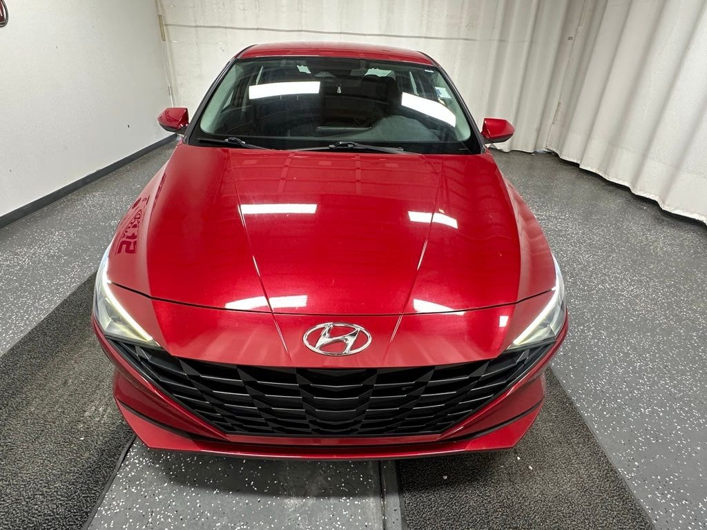 Used 2022 Hyundai Elantra SEL Sedan
