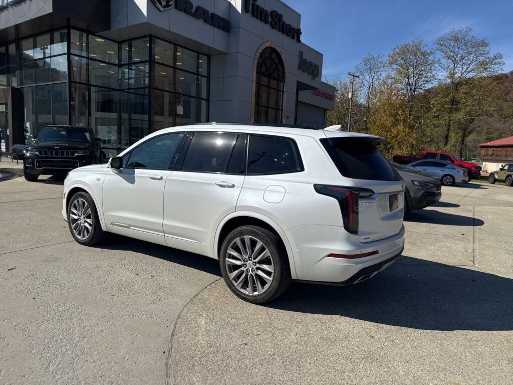 Used 2021 CADILLAC XT6 Sport SUV