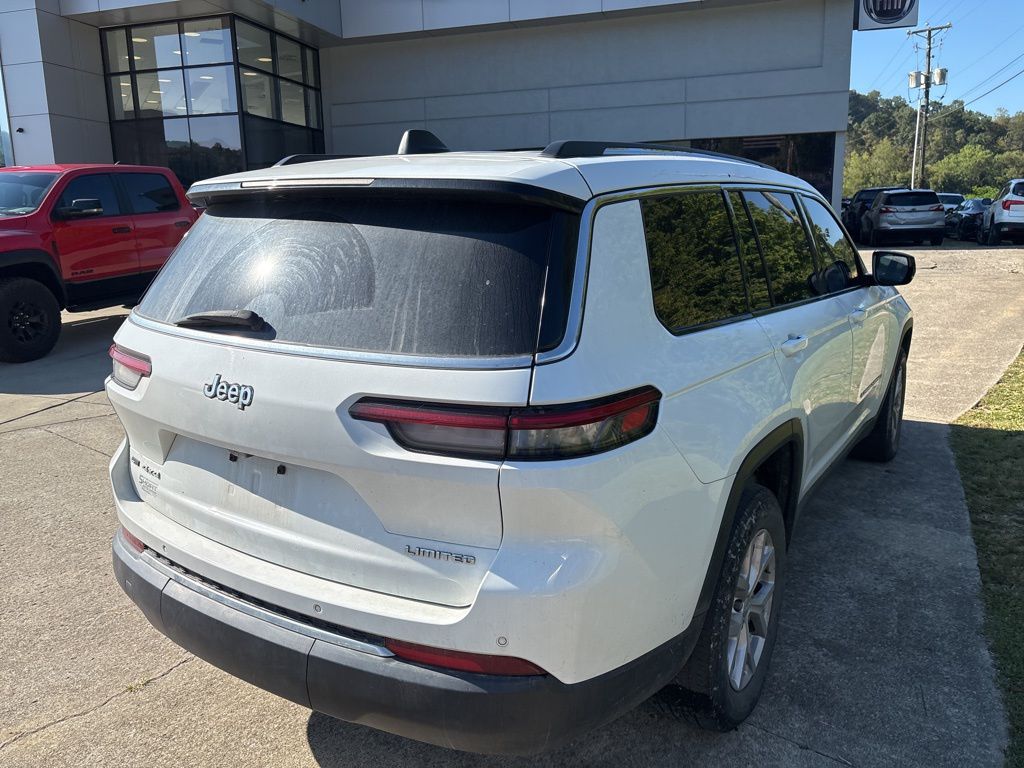 2022 Jeep Grand Cherokee Limited photo 3