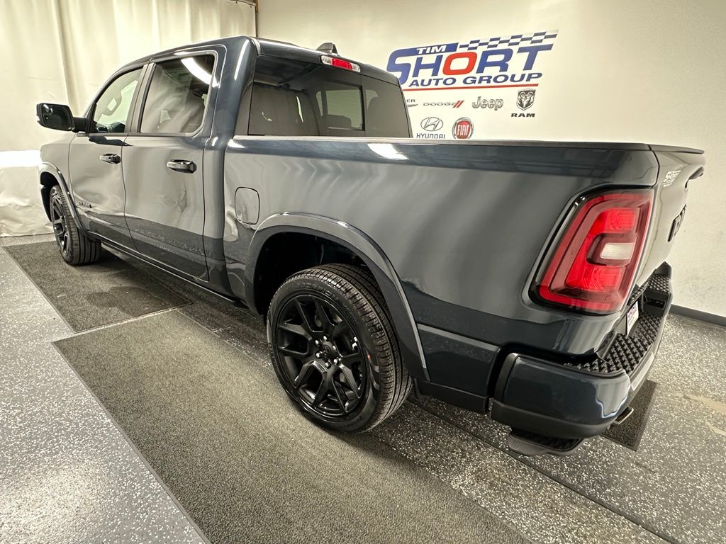 2026 Ram 1500 Laramie photo 4