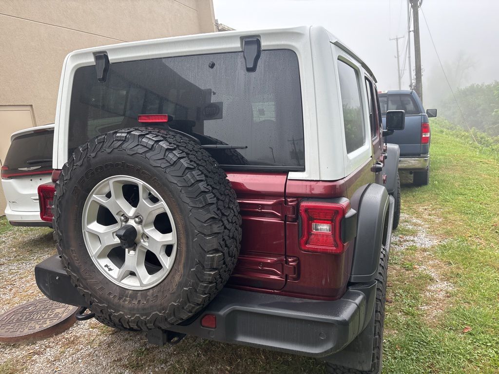 2021 Jeep Wrangler Unlimited Sport photo 3