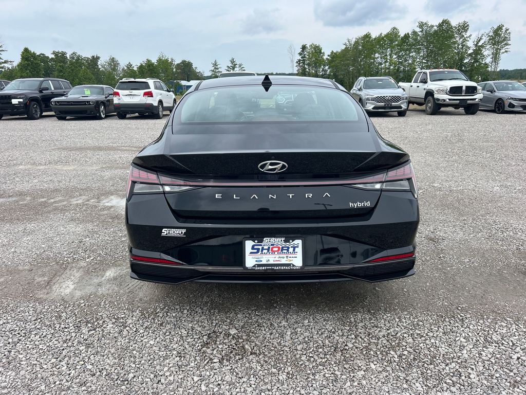 2022 Hyundai Elantra Hybrid Limited photo 4