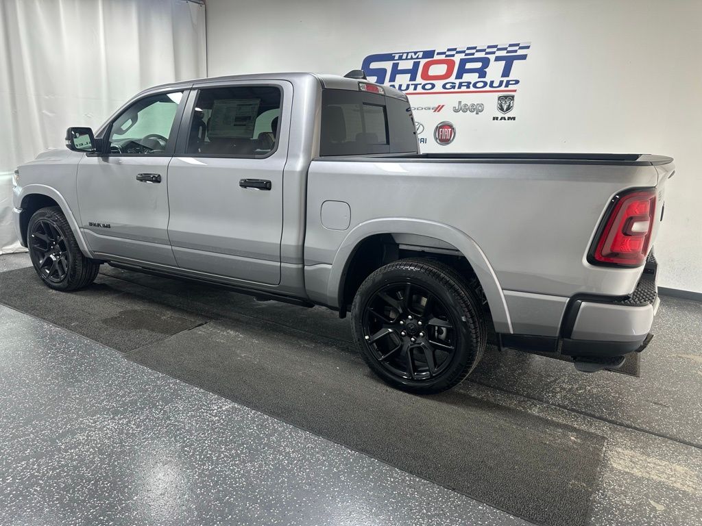 2026 Ram 1500 Laramie photo 4