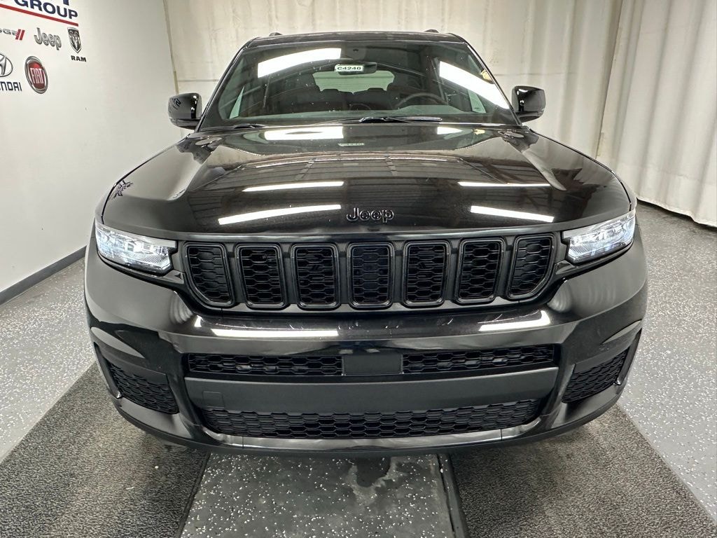 New 2025 Jeep Grand Cherokee L ALTITUDE X 4X4 Sport Utility